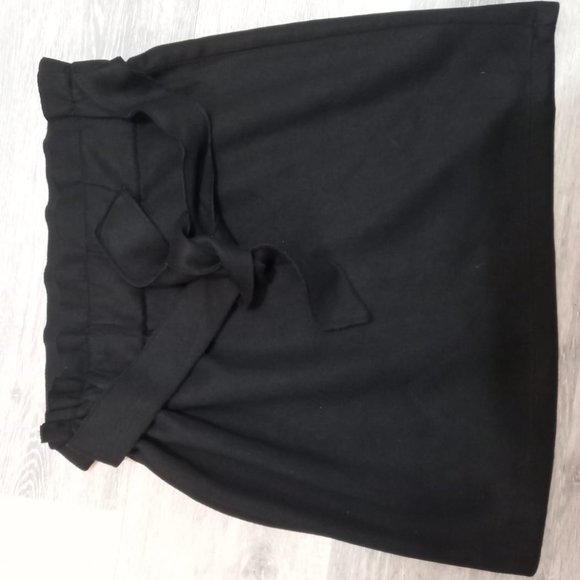 Black Tie Up Skirt - Picture 1 of 3